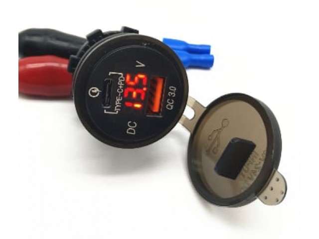 Pano Tipi Dijital Voltmetre Göstergeli 2’li USB 3.0 +TYPE C Şarj Soketi 12-24 Volt Pano Tipi Dijital Voltmetre Göstergeli 2’li USB 3.0 +TYPE C Şarj Soketi 12-24 Volt